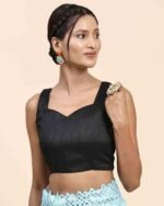 Women Embroidered Georgette Saree - Image 3